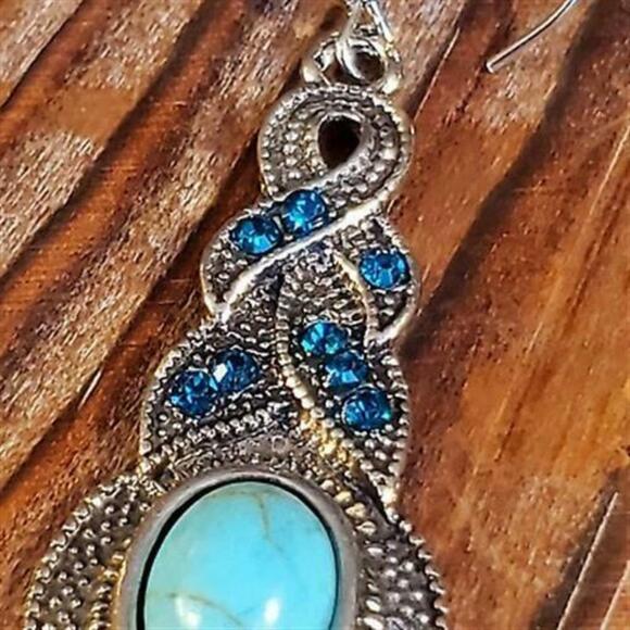 Antiqued Silver and Turquoise Dangle Earrings - Picture 4 of 4